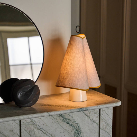 GUBI LED rechargeable table lamp Hornbæk
