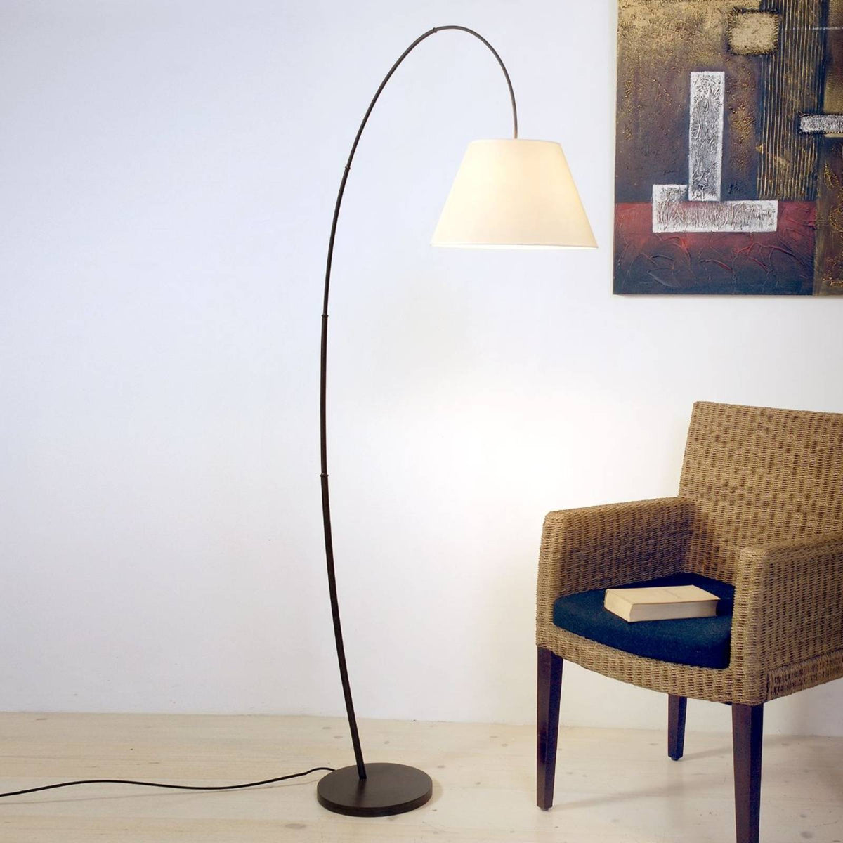 Bamboo floor lamp, arched