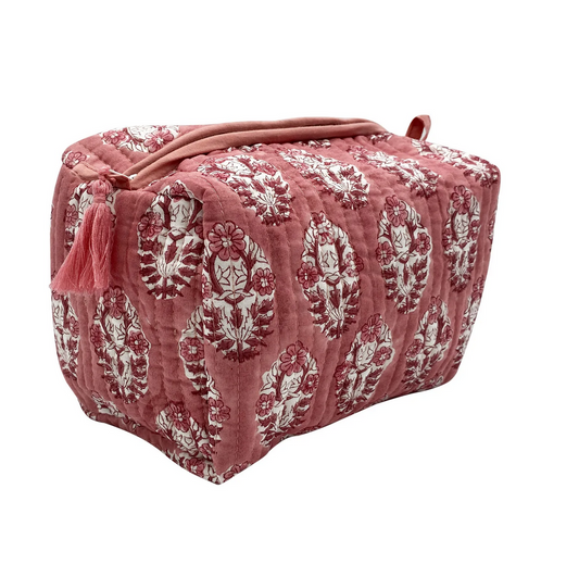 Quilted Wash Bag (UK only)